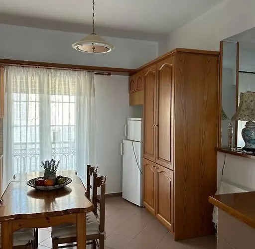 Fotini's * Naxos City